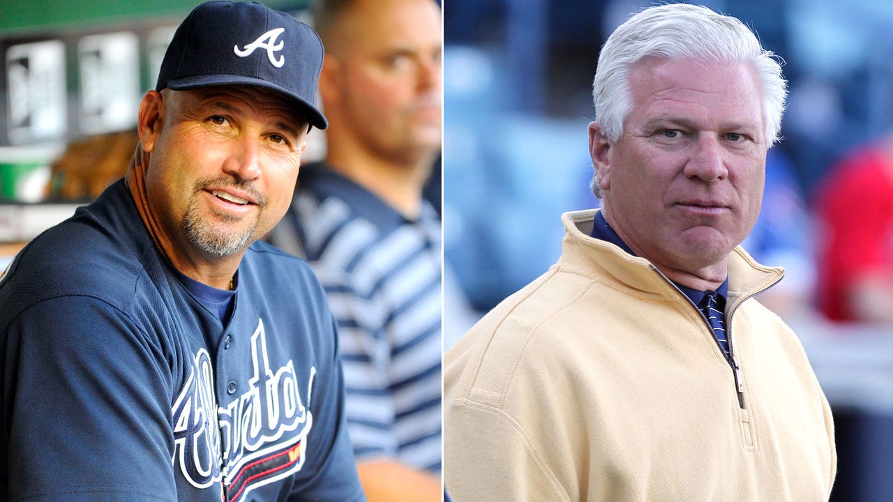 Braves extend contracts of GM Wren, manager Gonzalez